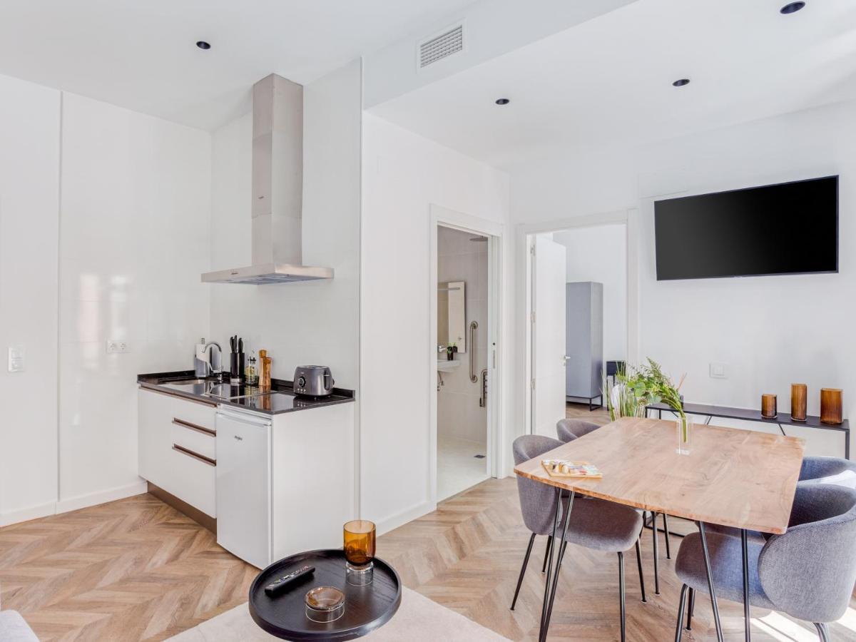Limehome Calle Ancha Del Carmen - Digital Access Hotel apartamentowy 3*