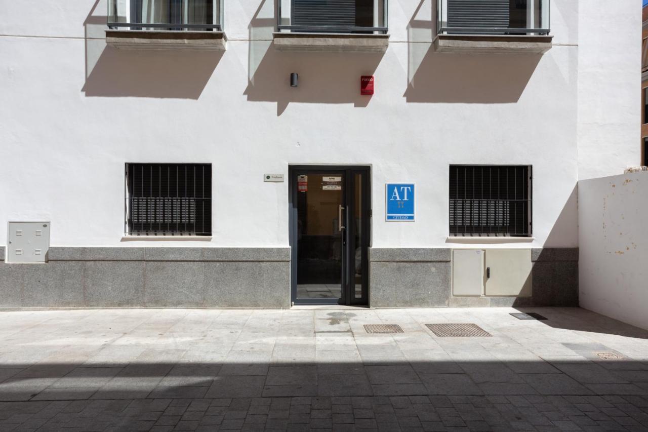 Hotel apartamentowy Limehome Calle Ancha Del Carmen - Digital Access 3*